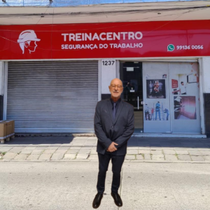 Engenheiro Carlos Wengrover na Treinacentro em Porto Alagre RS